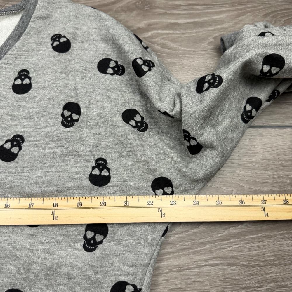 Hot Topic Womens Sweatshirt Skull Print Chiffon Inset Gray Large New - Picture 6 of 8